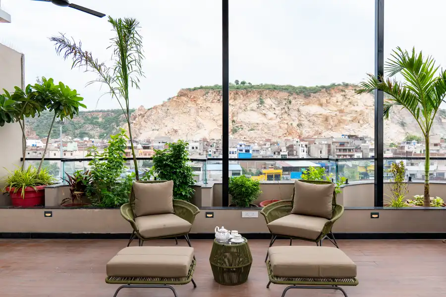 GIRI Penthouse, Jaipur