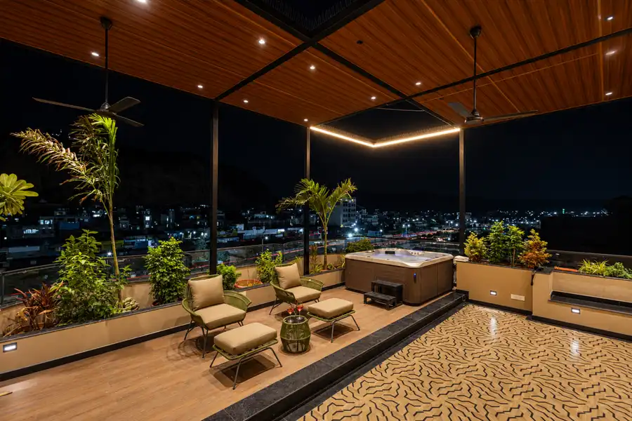 GIRI Penthouse, Jaipur