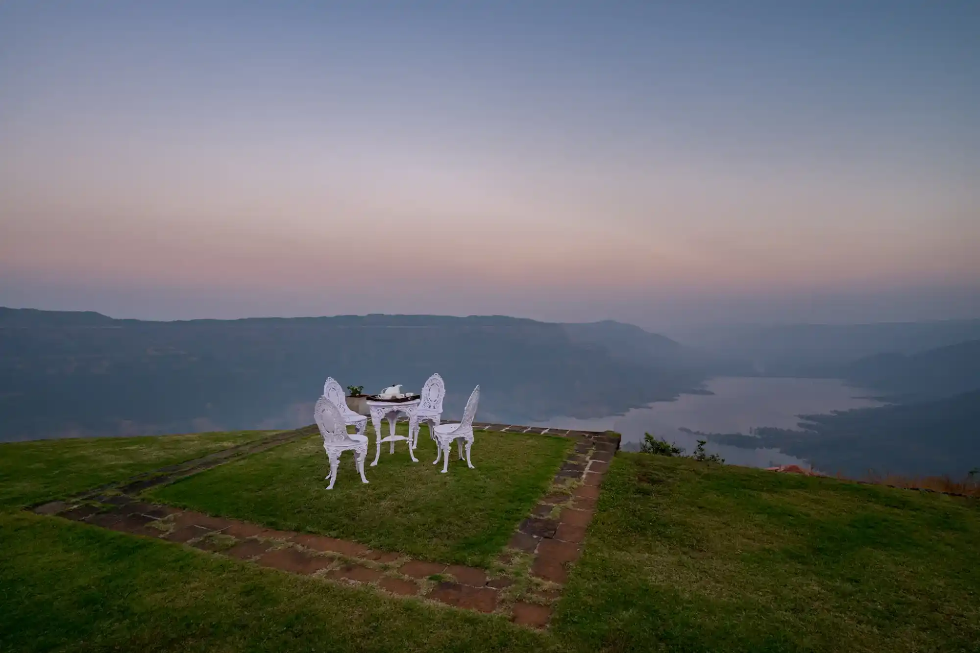 Gold Mist, Mahabaleshwar