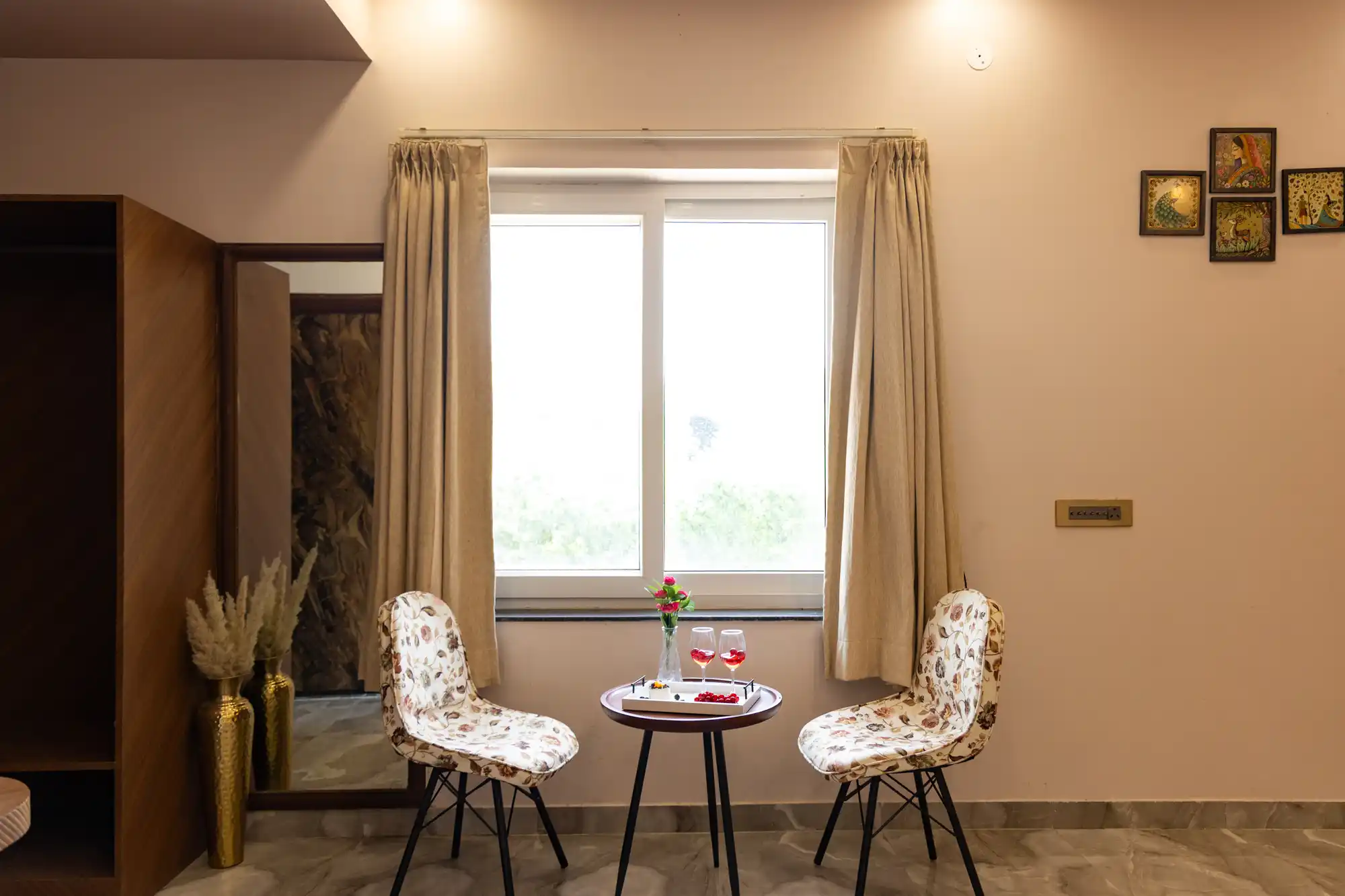 Gold Palm Granola, Jaipur