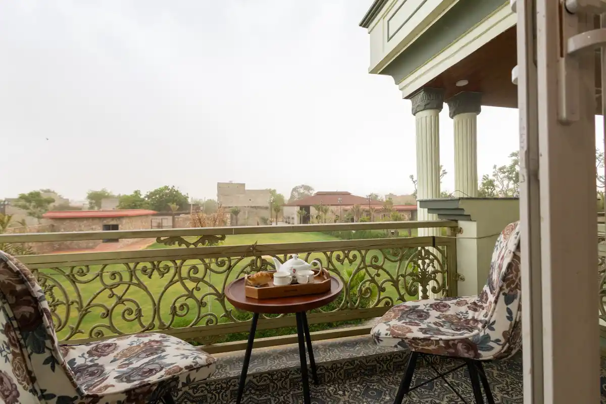 Gold Palm Granola, Jaipur