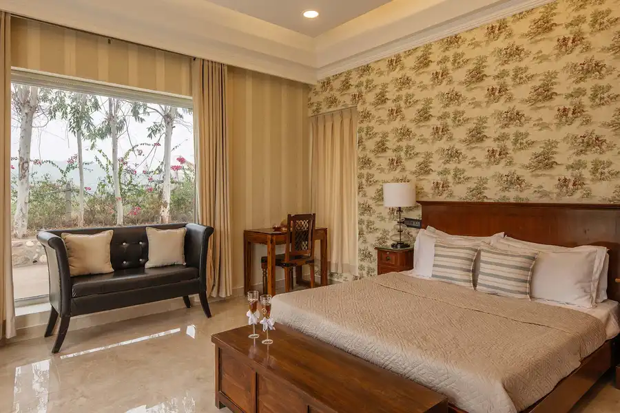 Golden Lark, Chandigarh