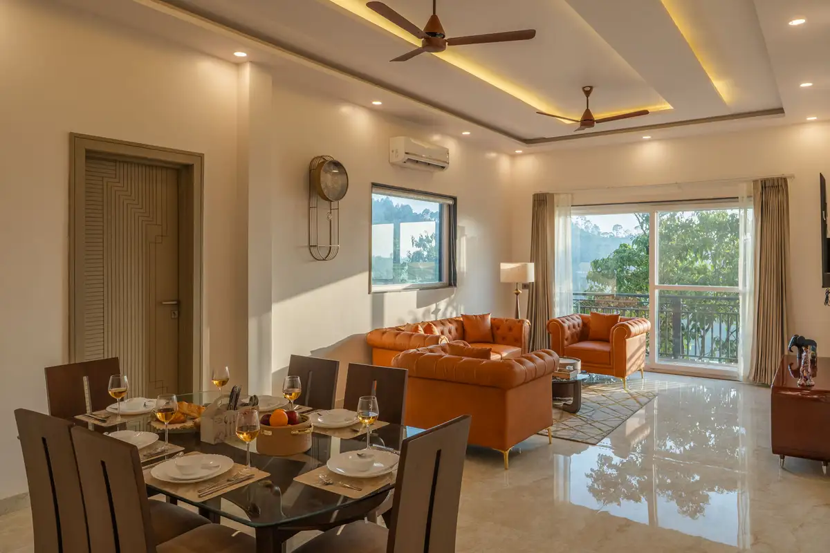 Golden Muse, Nainital