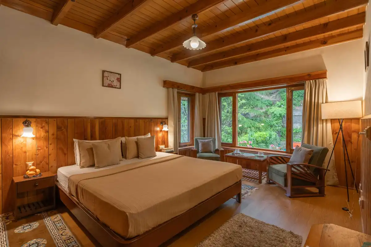 Golden Pine @Retreat Cottages, Manali