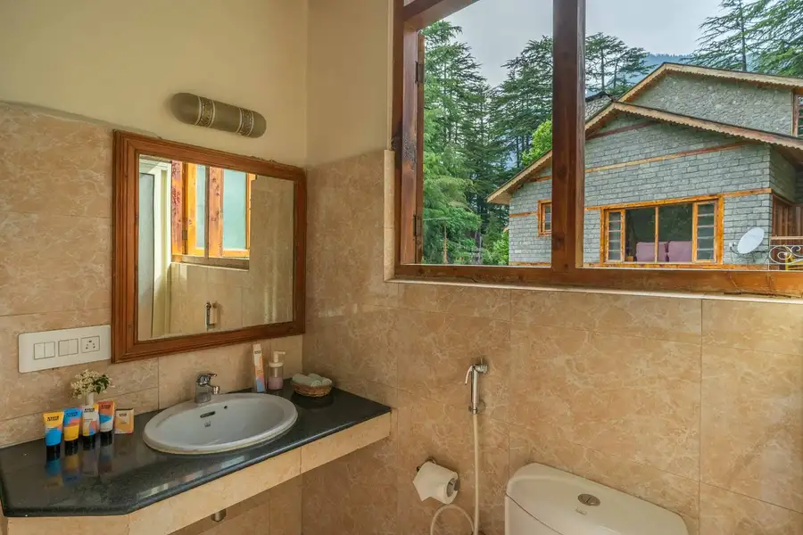 Golden Pine @Retreat Cottages, Manali
