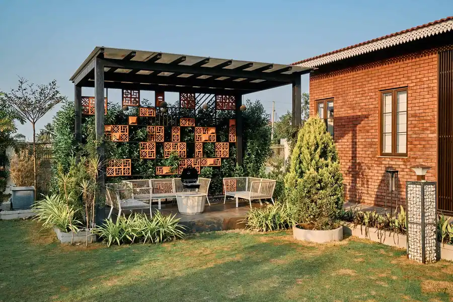Golden Ridge, Sangli