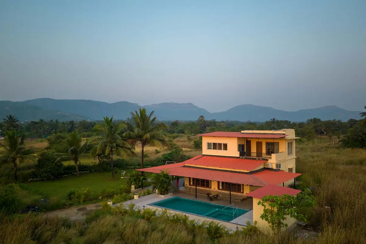 Golden Sunsets, Alibaug