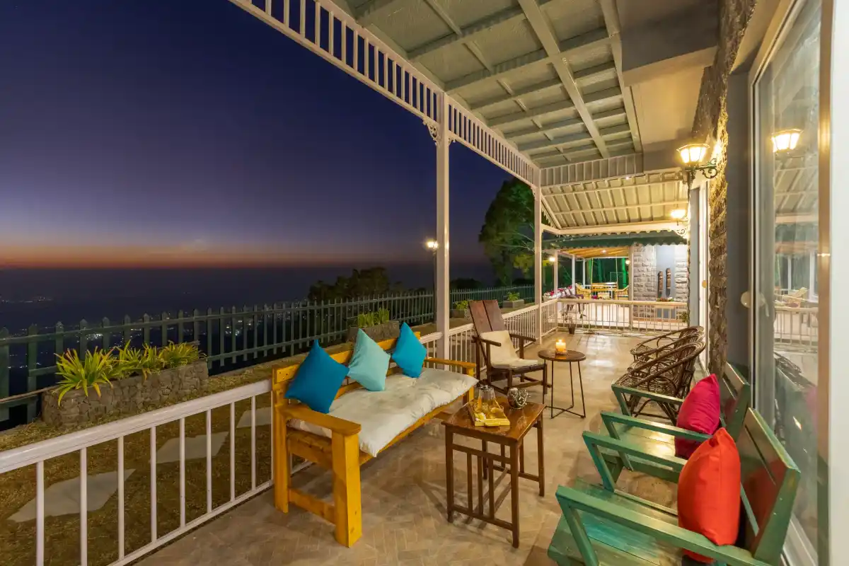 Goldencrest, Kasauli