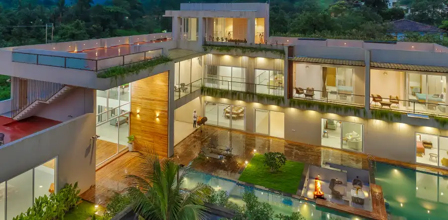 Grand Odyssy, Karjat