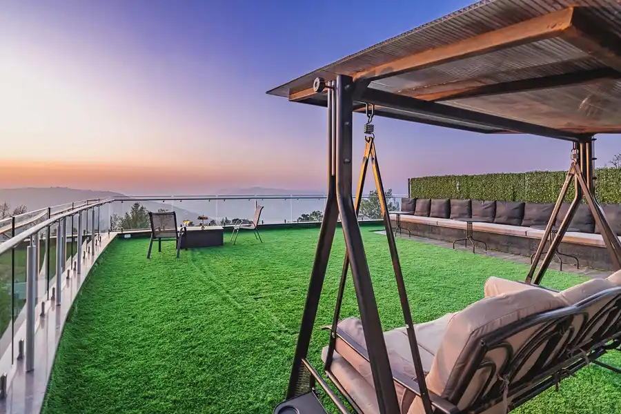 Grande Prima, Panchgani