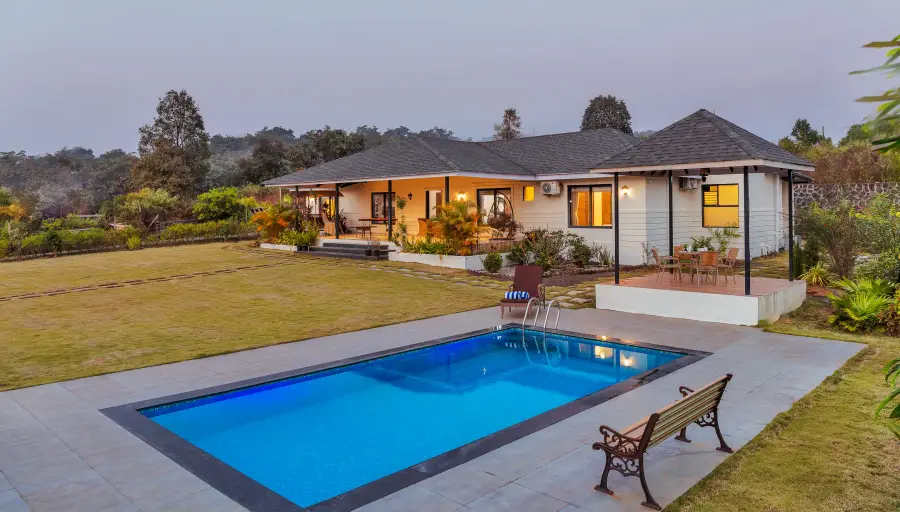Green Lawns, Pali