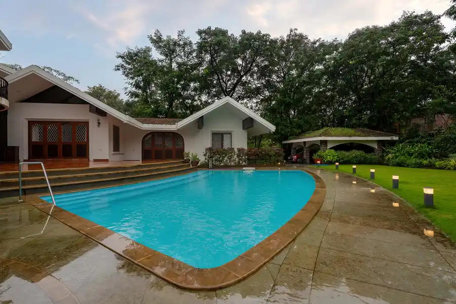 Gulmohar Gardens, Lonavala