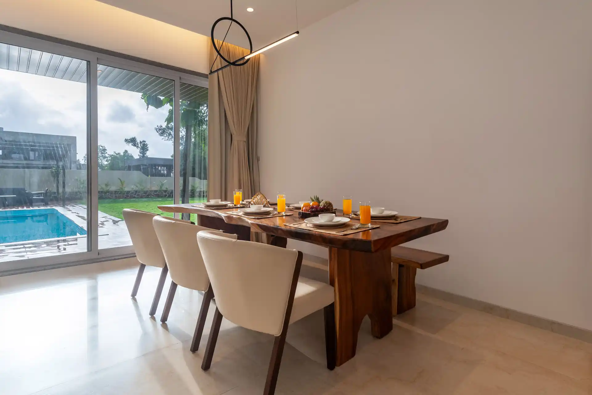 Gulposh Retreat, Karjat