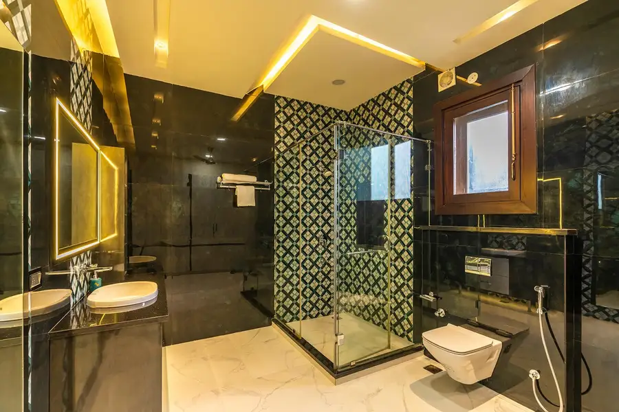 Hampton Acres W/ Outdoor Pool - Sohna, New Delhi