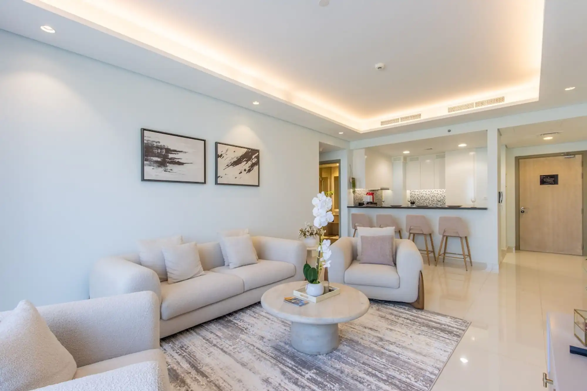 High-Floor 2BR, Dubai