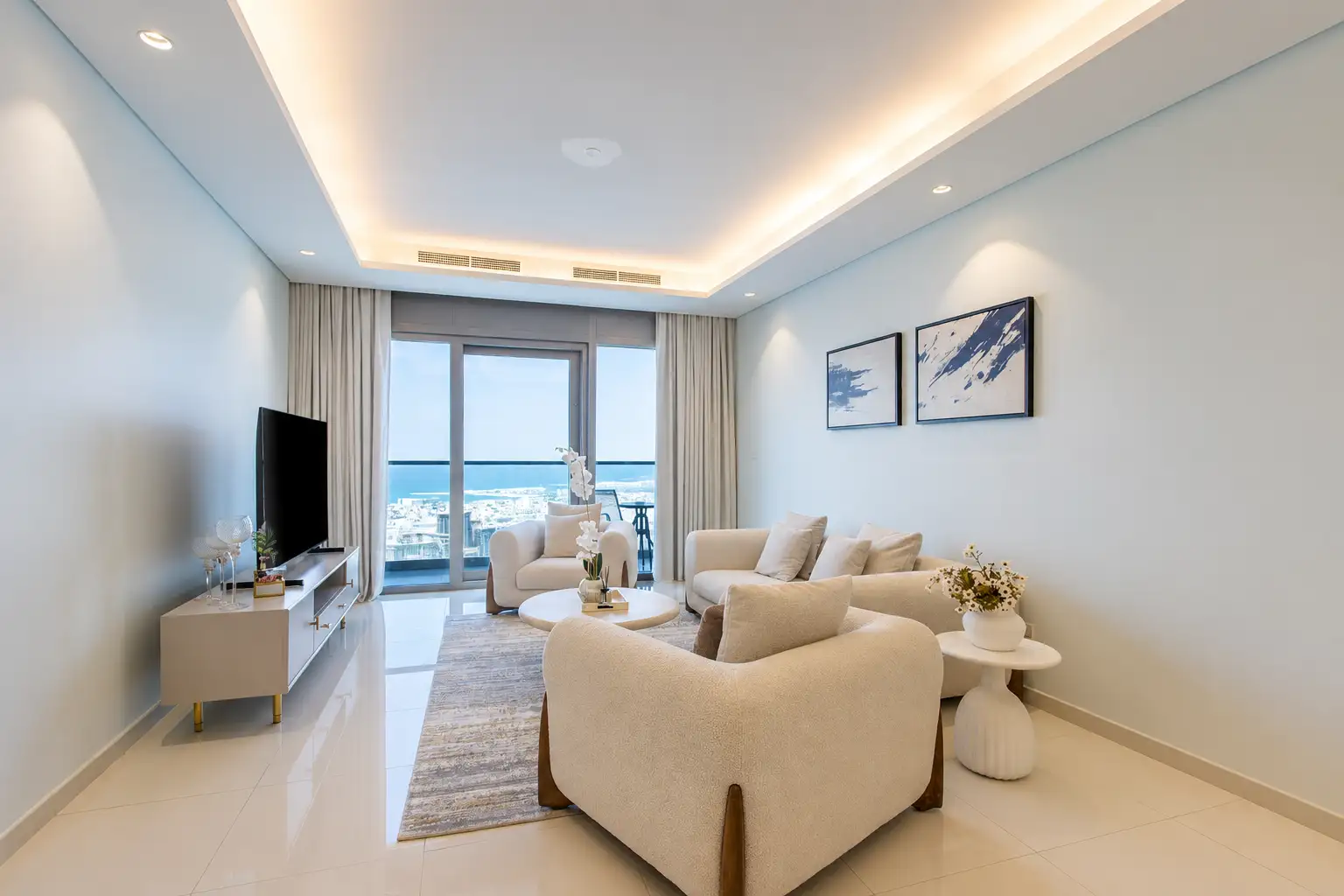 High-Floor 2BR, Dubai