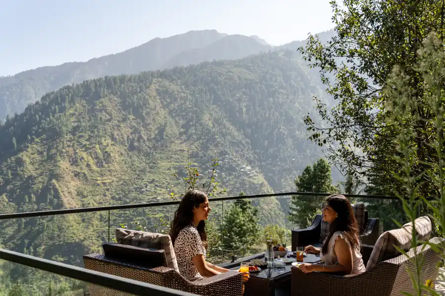 Hillstation Over Tirthan Valley, Tirthan valley