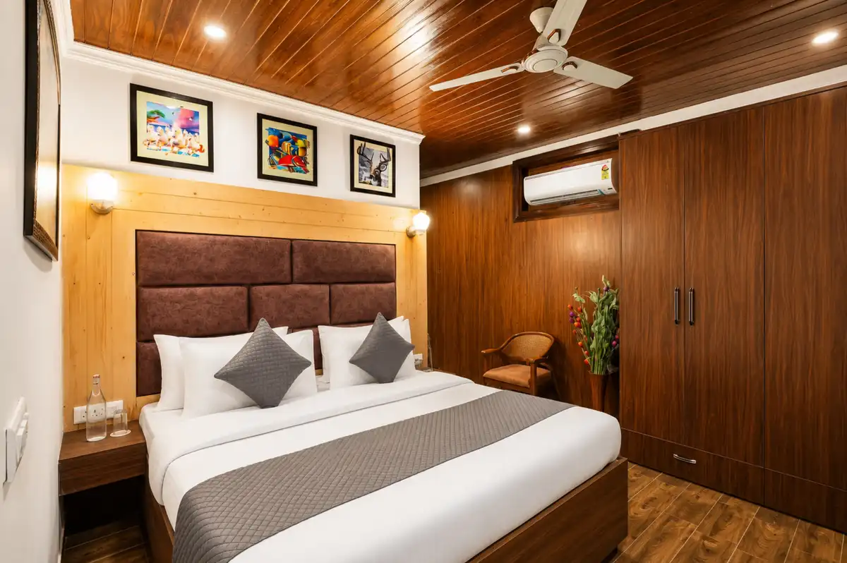 Hilltop Villa, Mussoorie