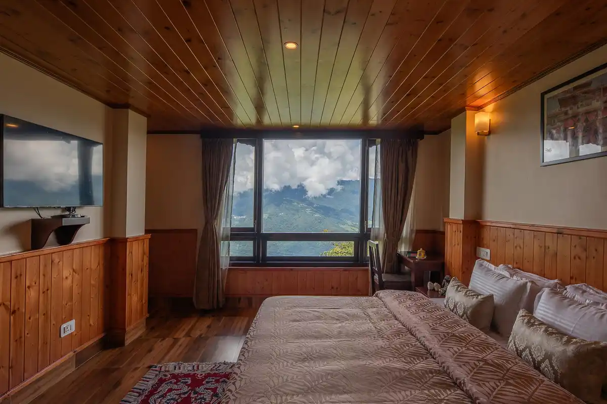 Himalayan Horizon, Gangtok