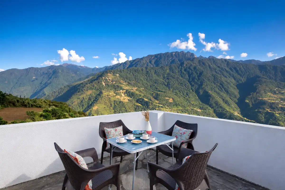 Hoongla Inn-  Lumla, Tawang