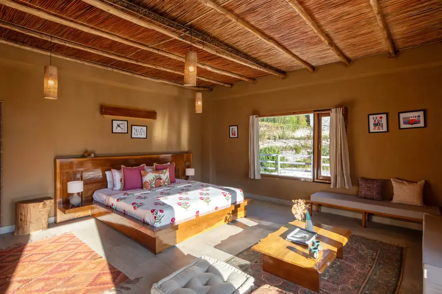 Hoongla Inn-  Lumla, Tawang