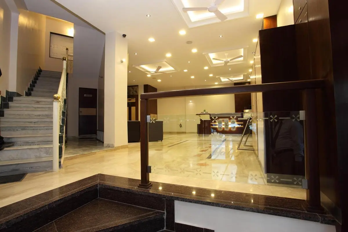 HOTEL DAYAL Common Area