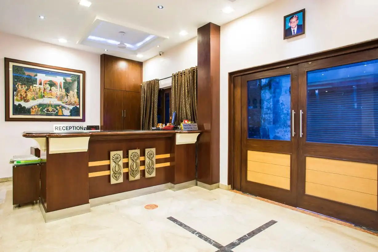 HOTEL DAYAL Common Area