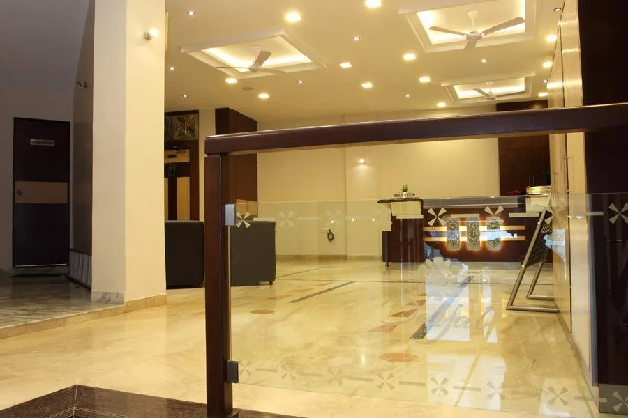 HOTEL DAYAL Common Area