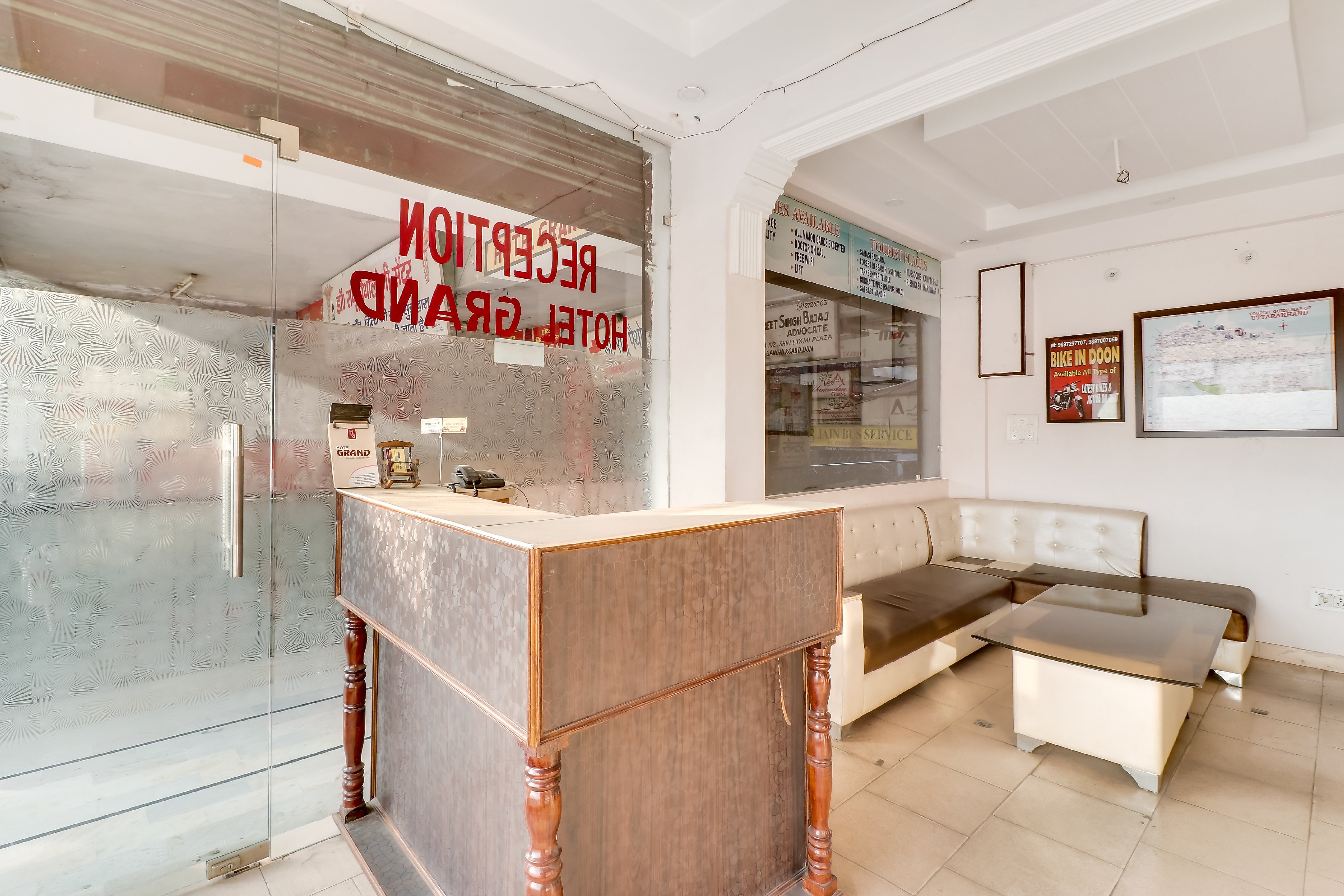 Hotel Grand Common Area