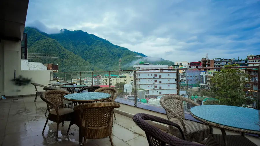Hotel Lords Valley Views