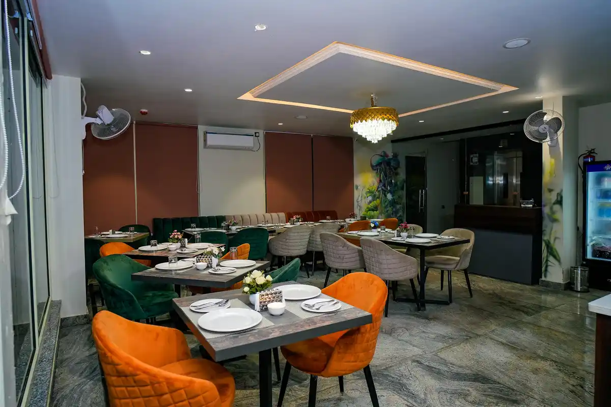 Hotel Lords Valley Restaurant/Dining