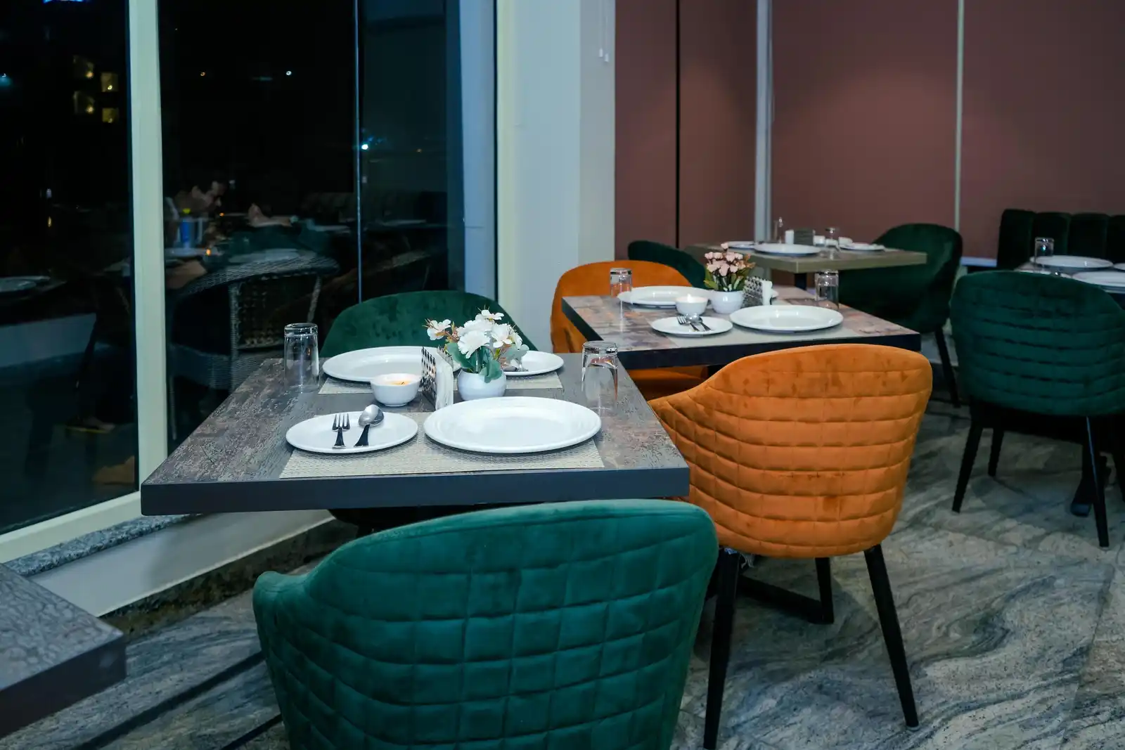 Hotel Lords Valley Restaurant/Dining