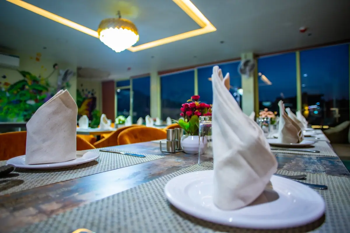 Hotel Lords Valley Restaurant/Dining