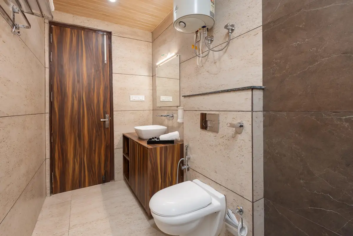 Hotel Moonglade Dalhousie Bathroom