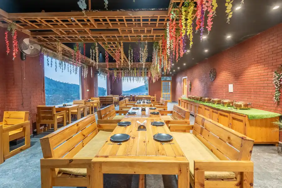 Hotel Moonglade Dalhousie Restaurant/Dining