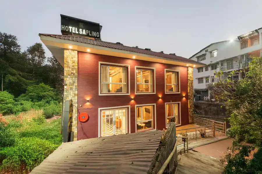Hotel Sapling Mussoorie - 500MTR Picture Palace Mall Road Facade