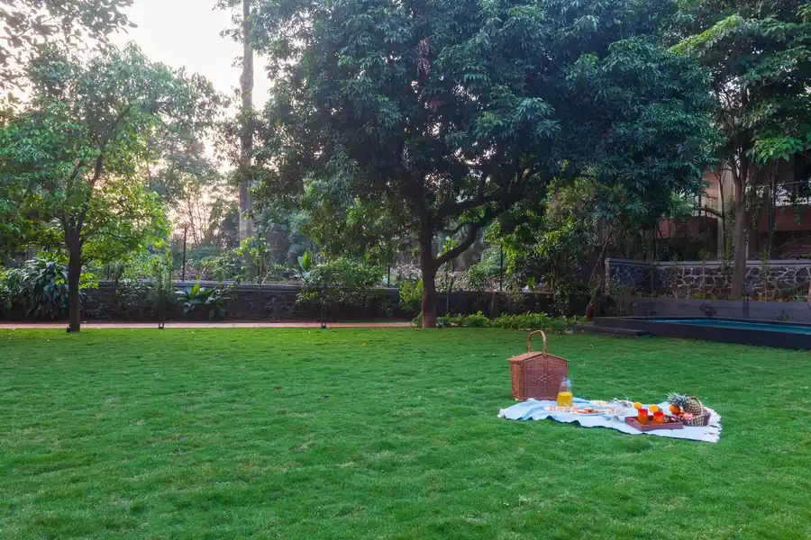 House Of J, Lonavala