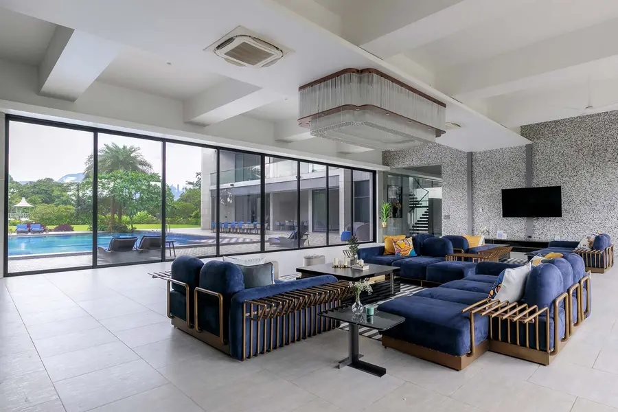 House of Nine, Lonavala