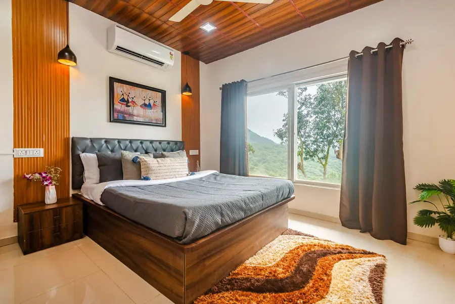 Iris Valley, Pune