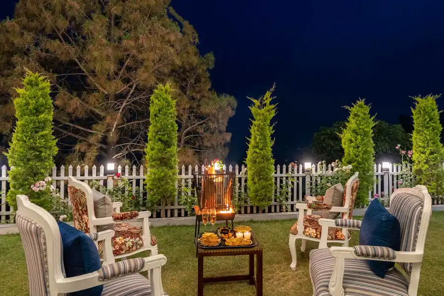 IRIS w/ Outdoor Pool, Kasauli