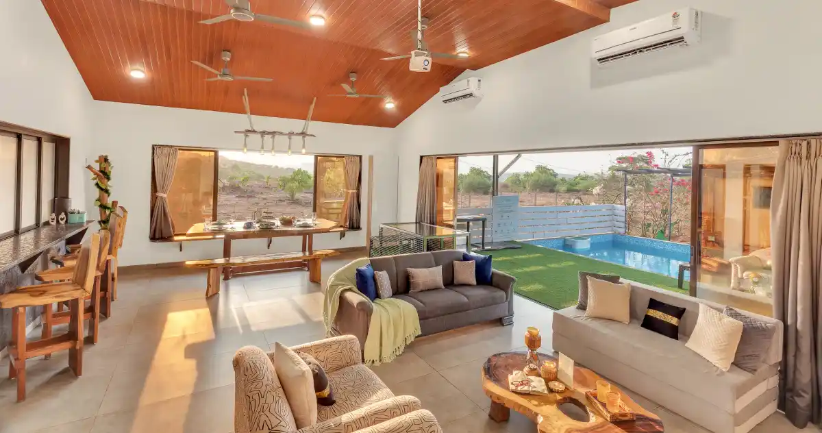 Ivy Courtyard, Khopoli