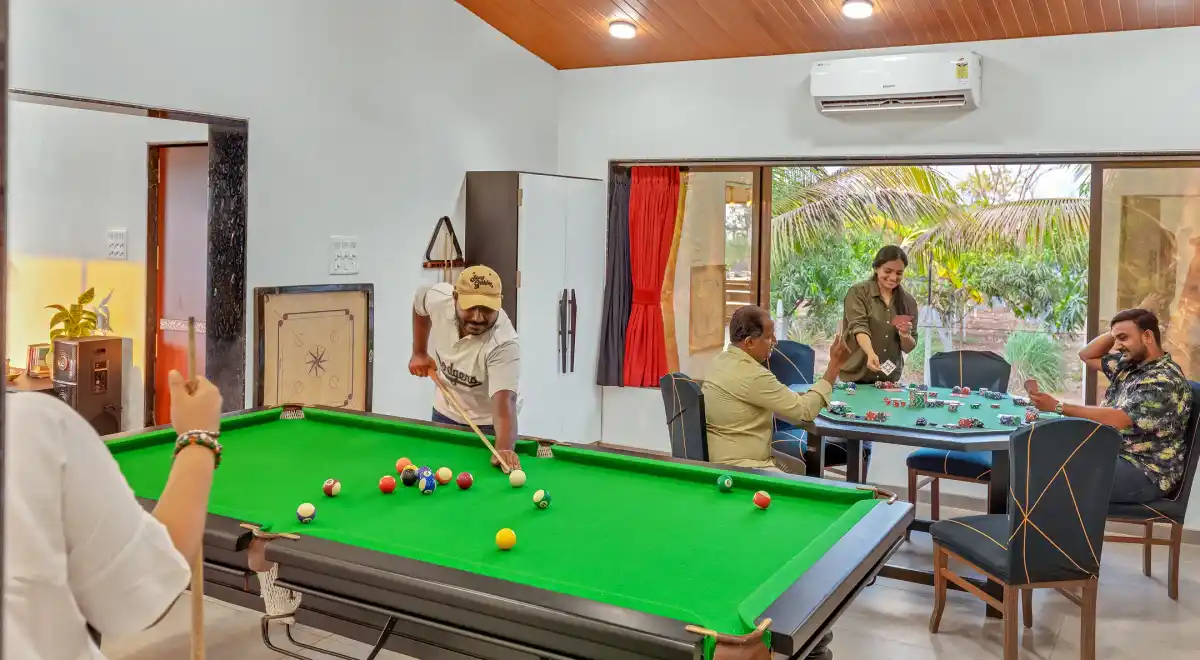 Ivy Courtyard, Khopoli