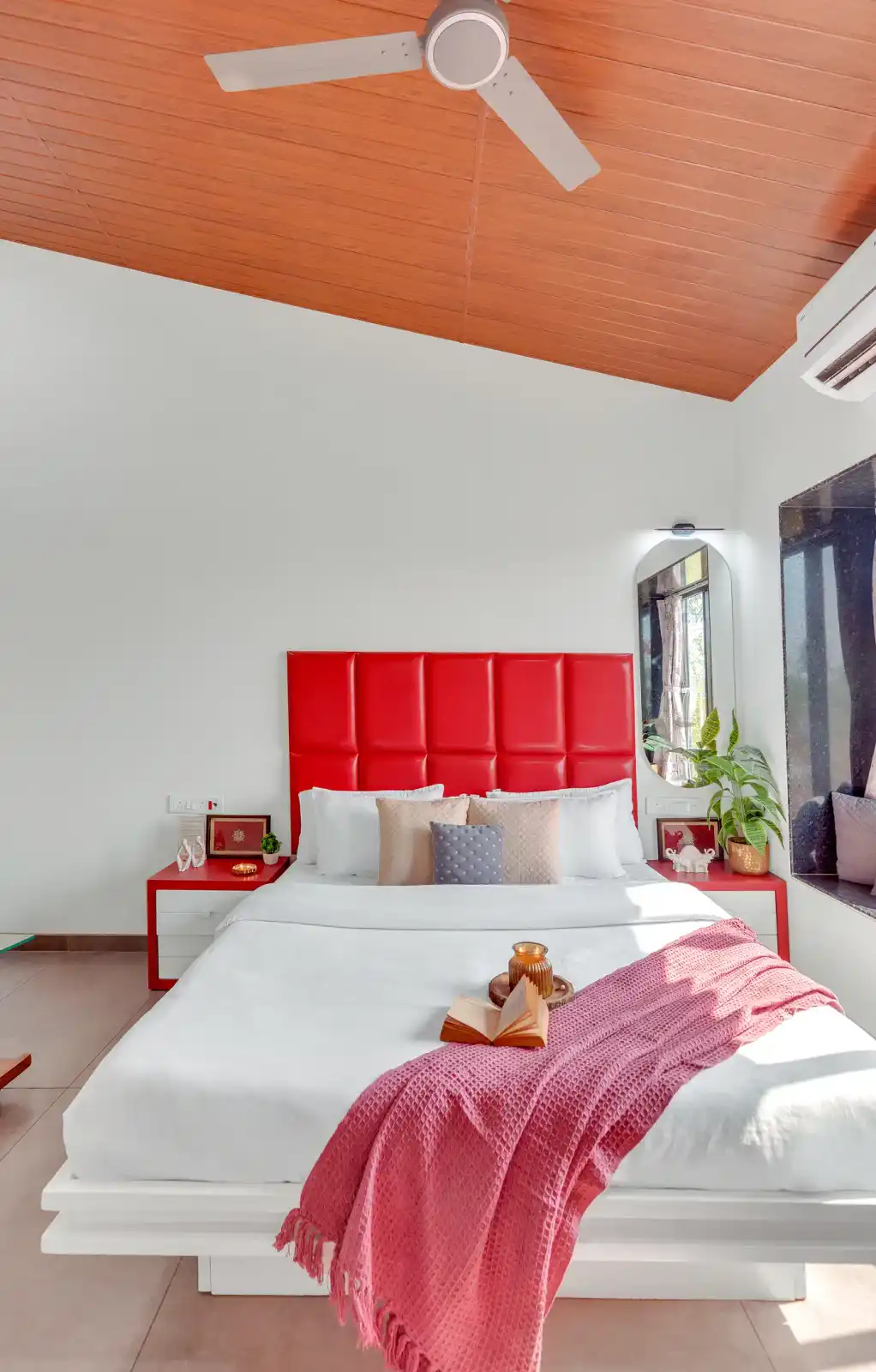 Ivy Courtyard, Khopoli