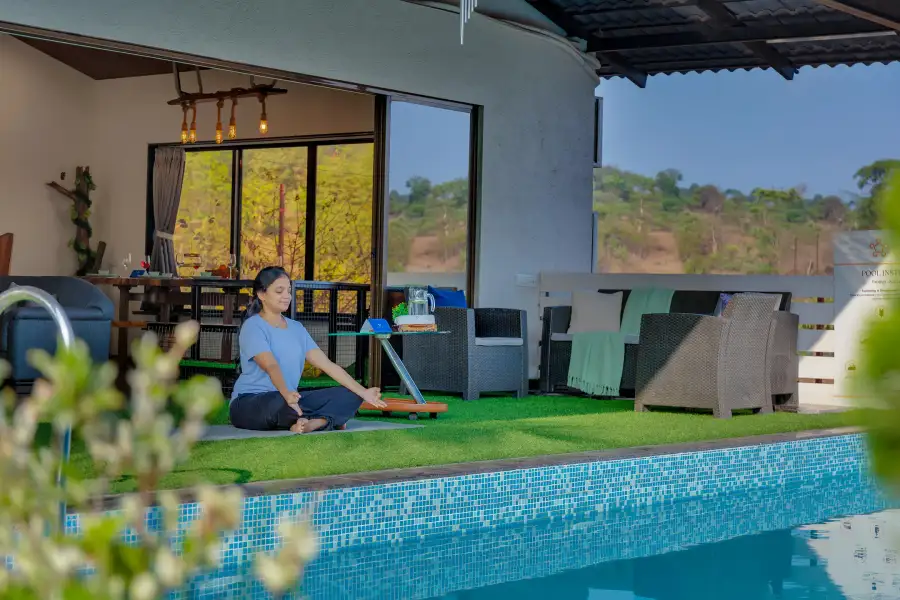 Ivy Courtyard, Khopoli