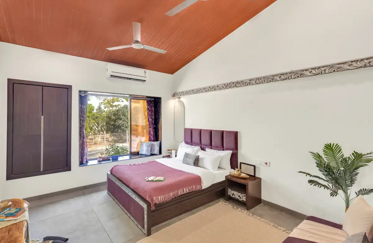 Ivy Courtyard, Khopoli