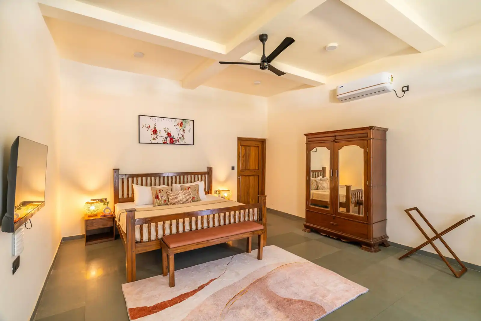 Jacuzzi Rooms @ Truntum, Karjat