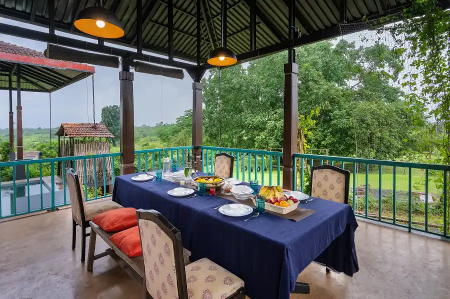 Jharokha, Karjat