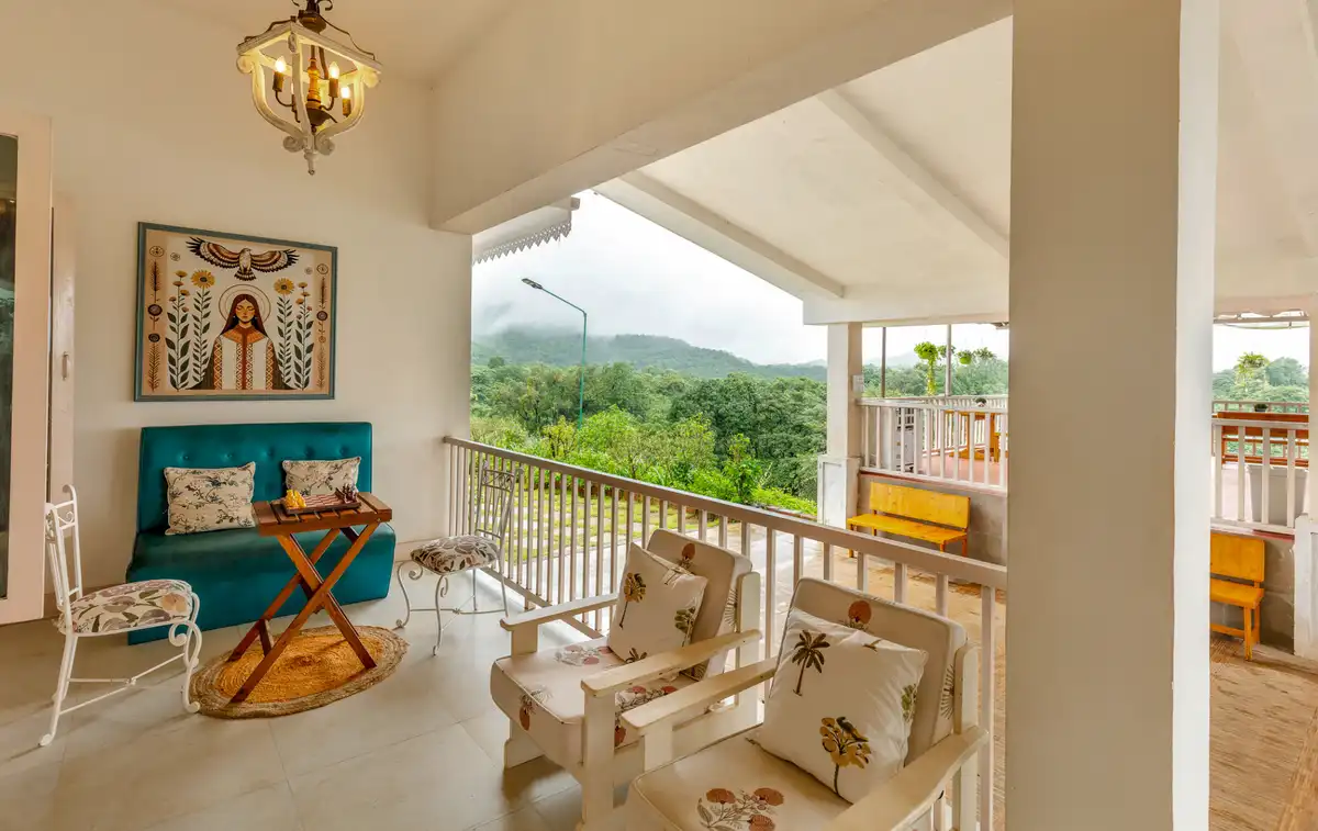 Junglebrooke, Kolad