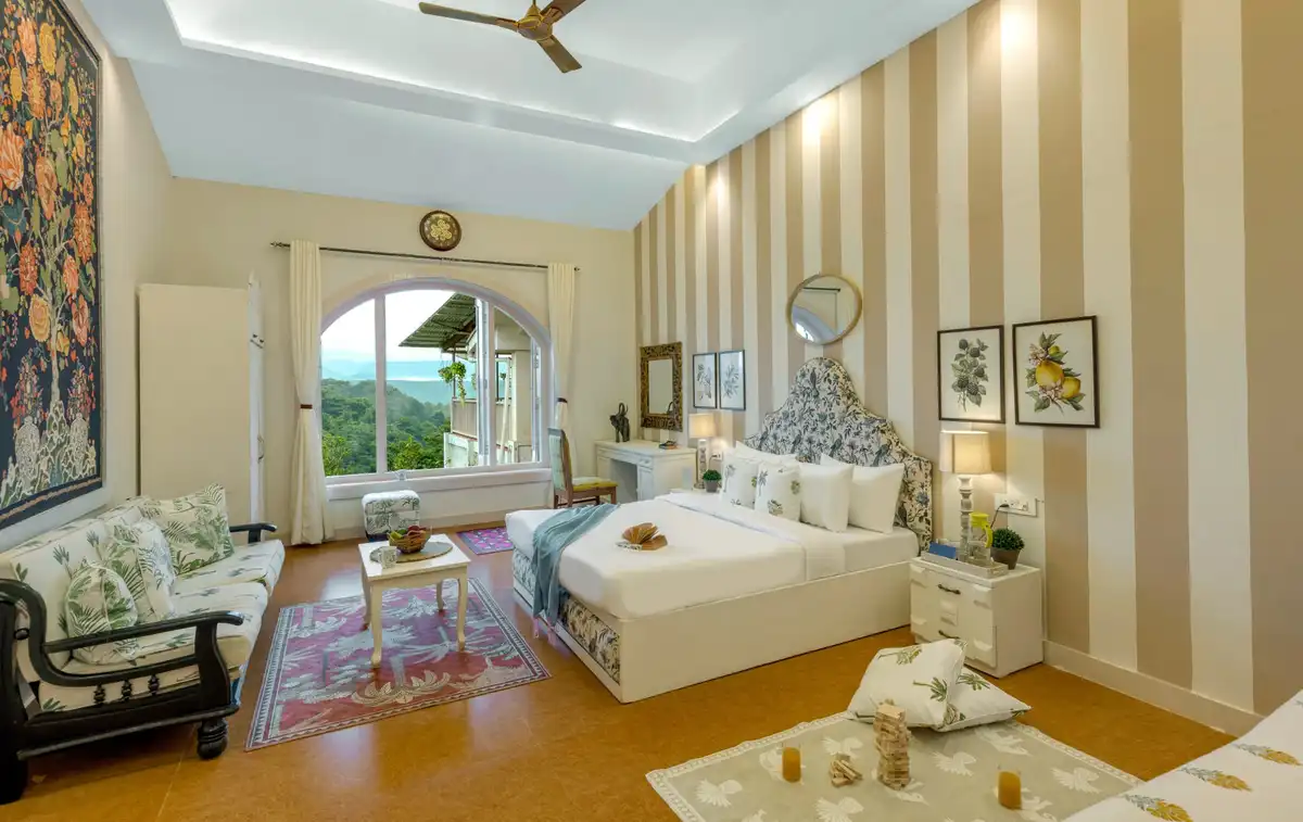 Junglebrooke, Kolad