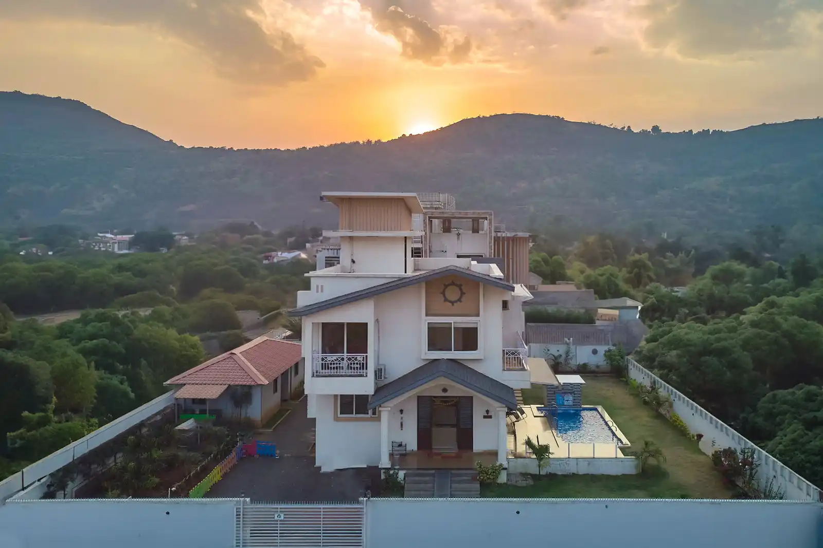 Kaarma Villa, Lonavala
